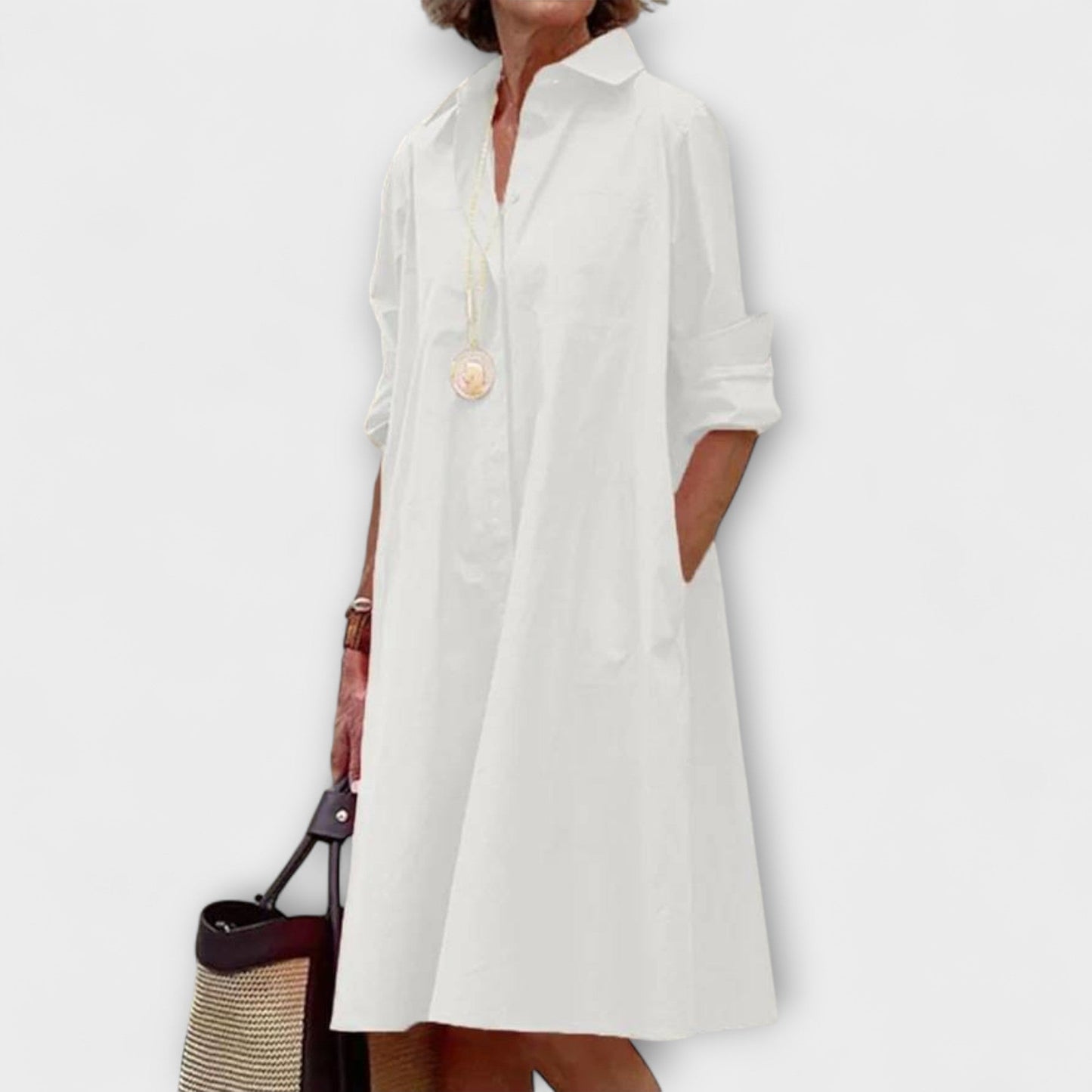 Modernes Hemdkleid mit Kragen und Dreiviertelärmeln