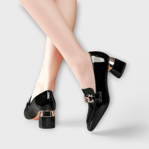 Krissy - Elegante und Raffinierte Slipper