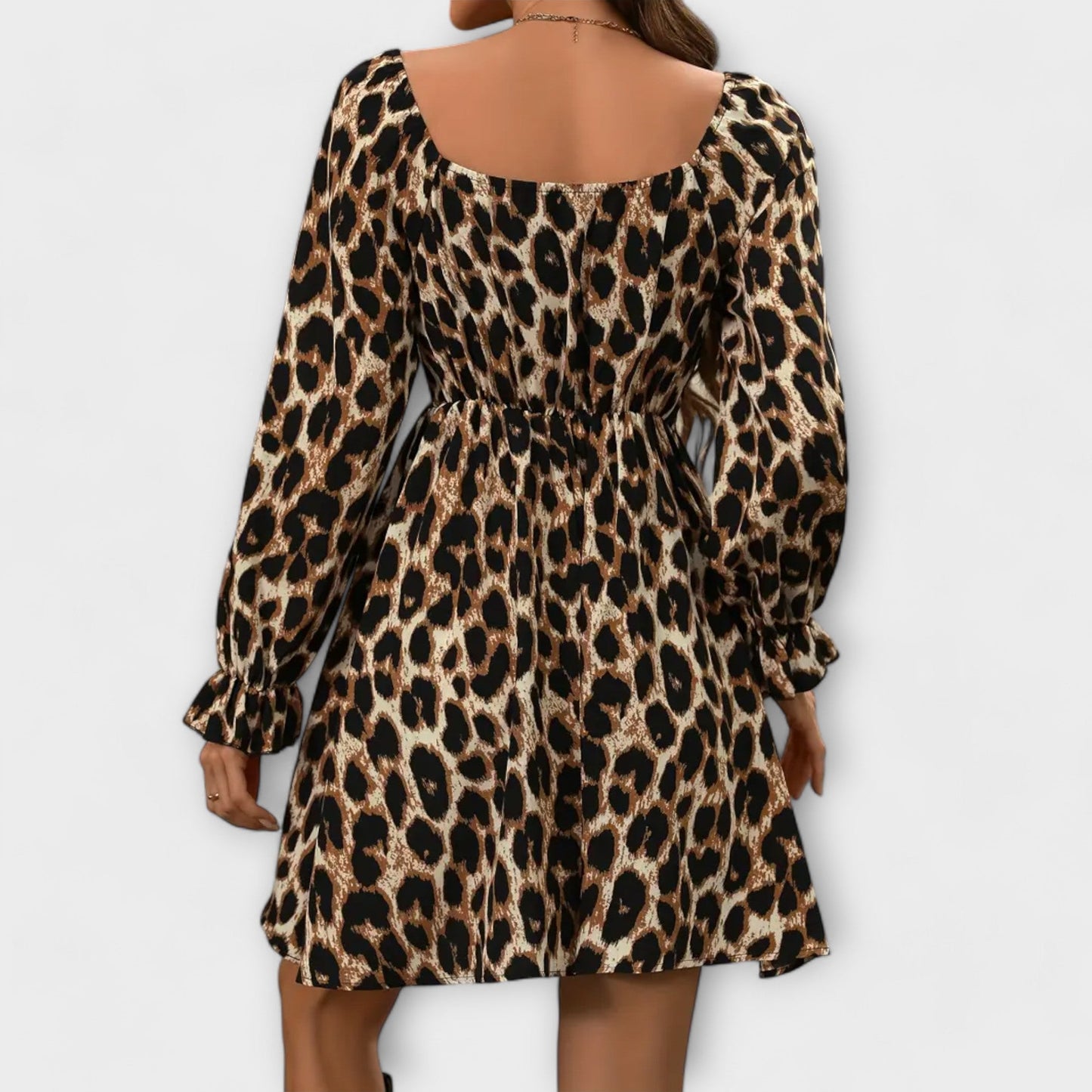 Charmantes Kleid mit Leopardenmuster