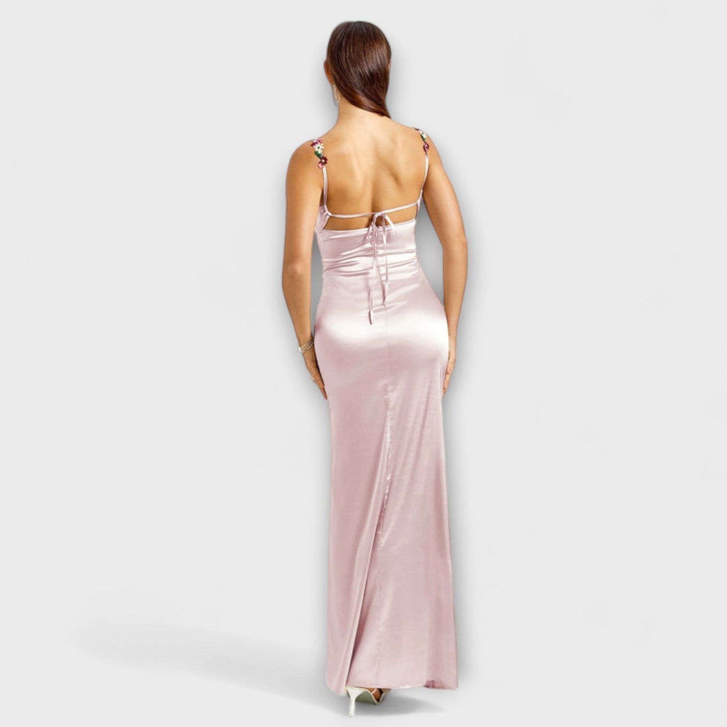 Eira - Verziertes Satin-Kleid mit Rücken-Schnürung