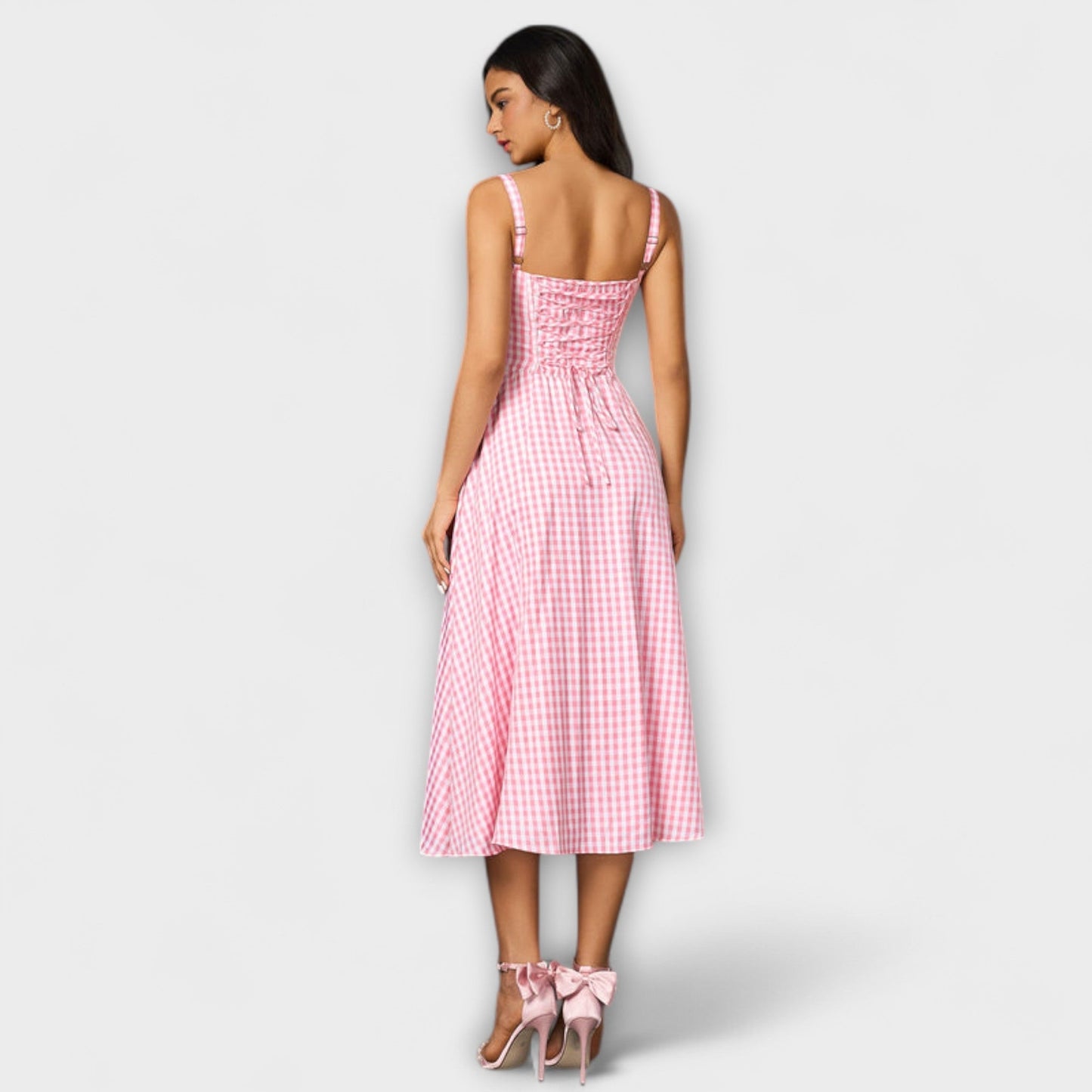 Hoffnung - Rüschentop Kleid mit Schlitzdetail