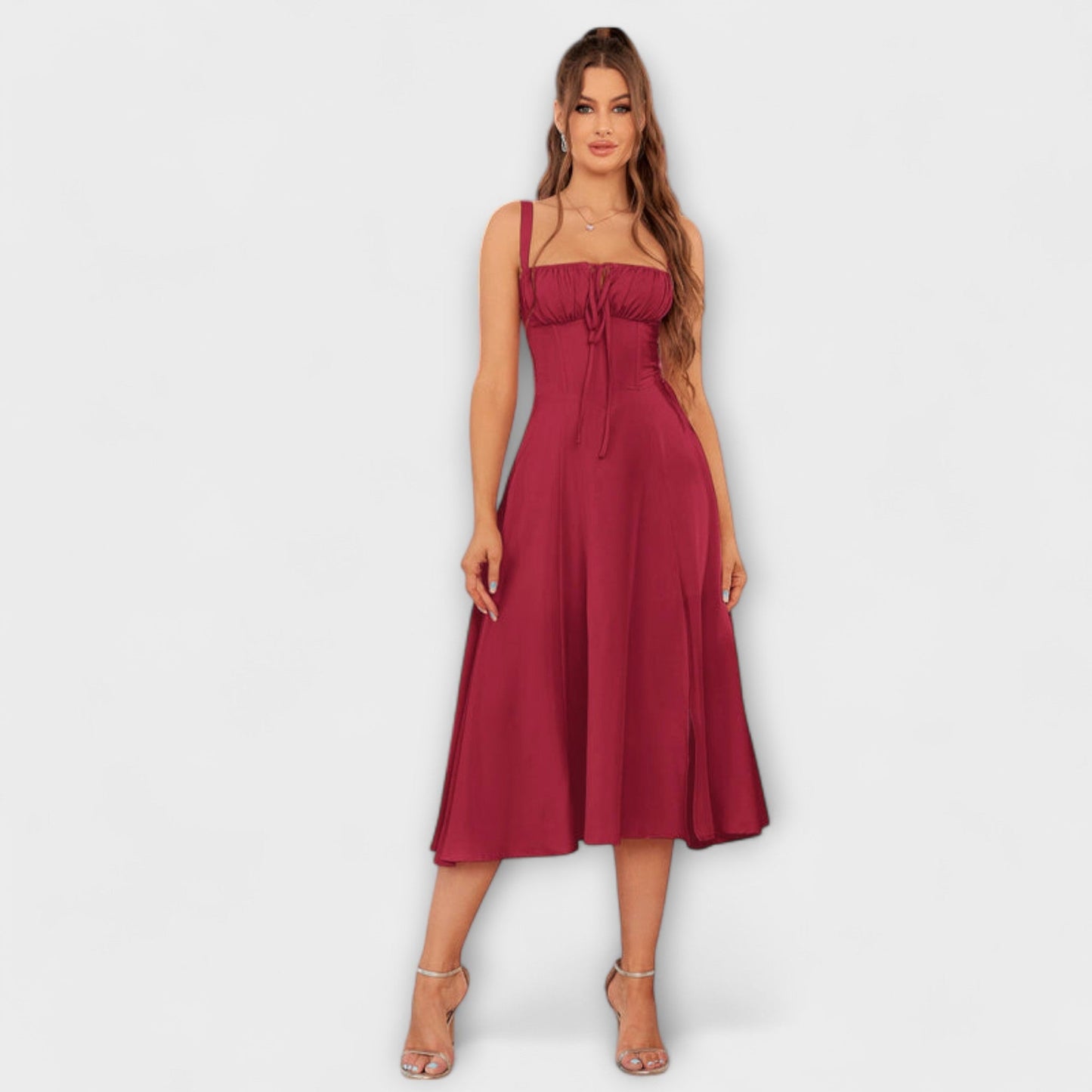 Hoffnung - Rüschentop Kleid mit Schlitzdetail