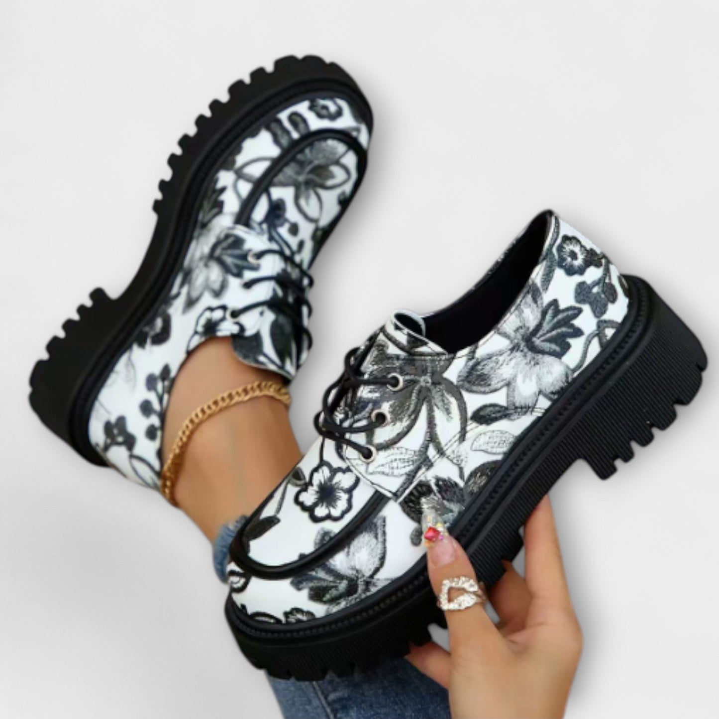 Sandra - Elegante Retro Slipper