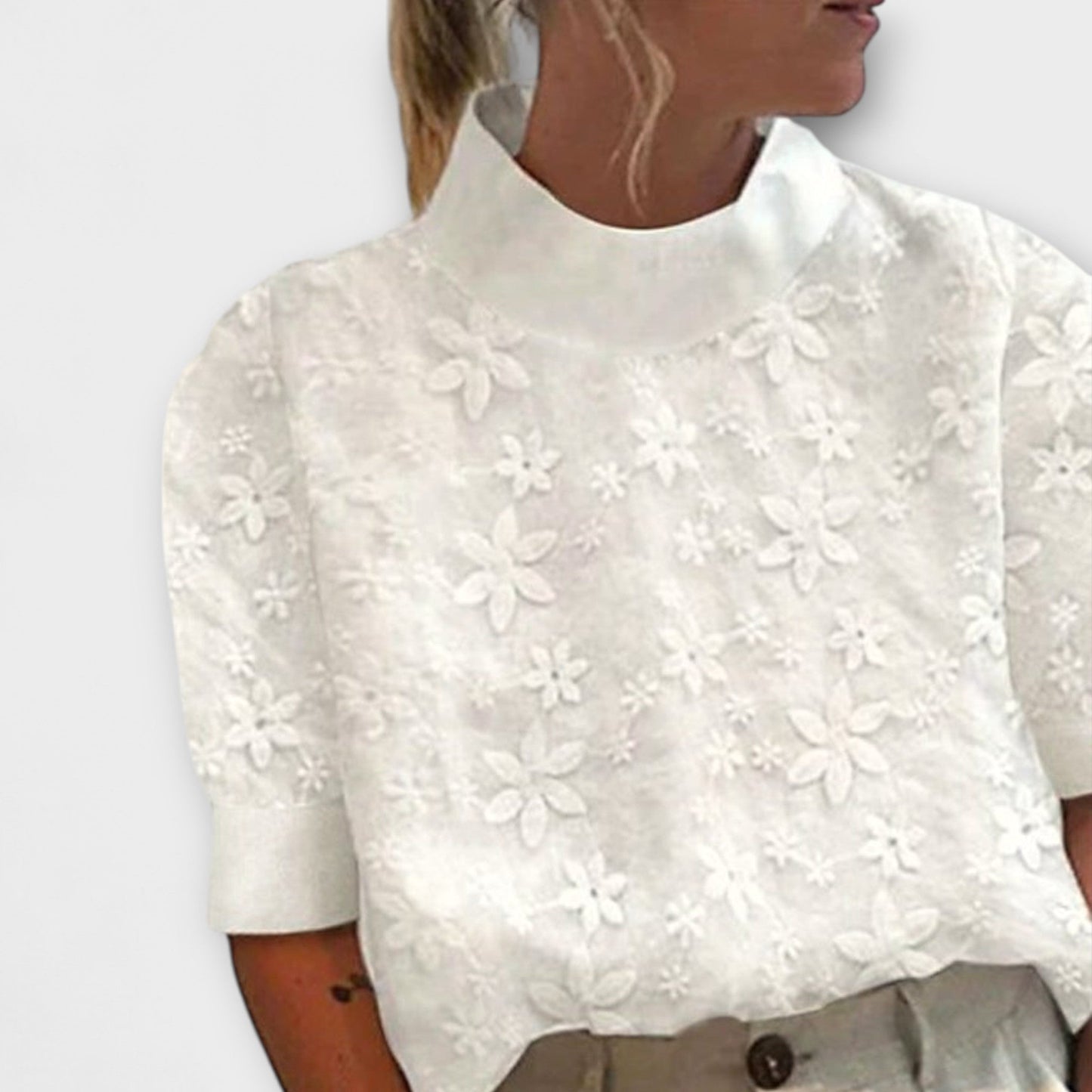 Bluse mit besticktem einfachem Stehkragen