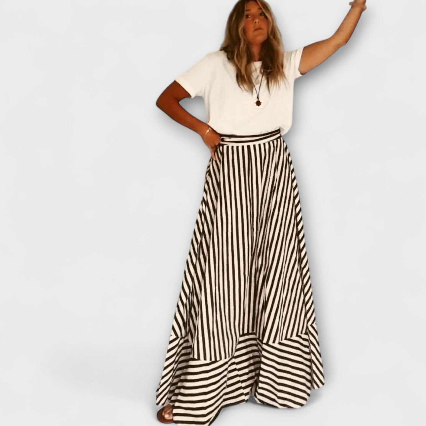 Nachtschwärmer Charme Rüschenshirt Maxikleid