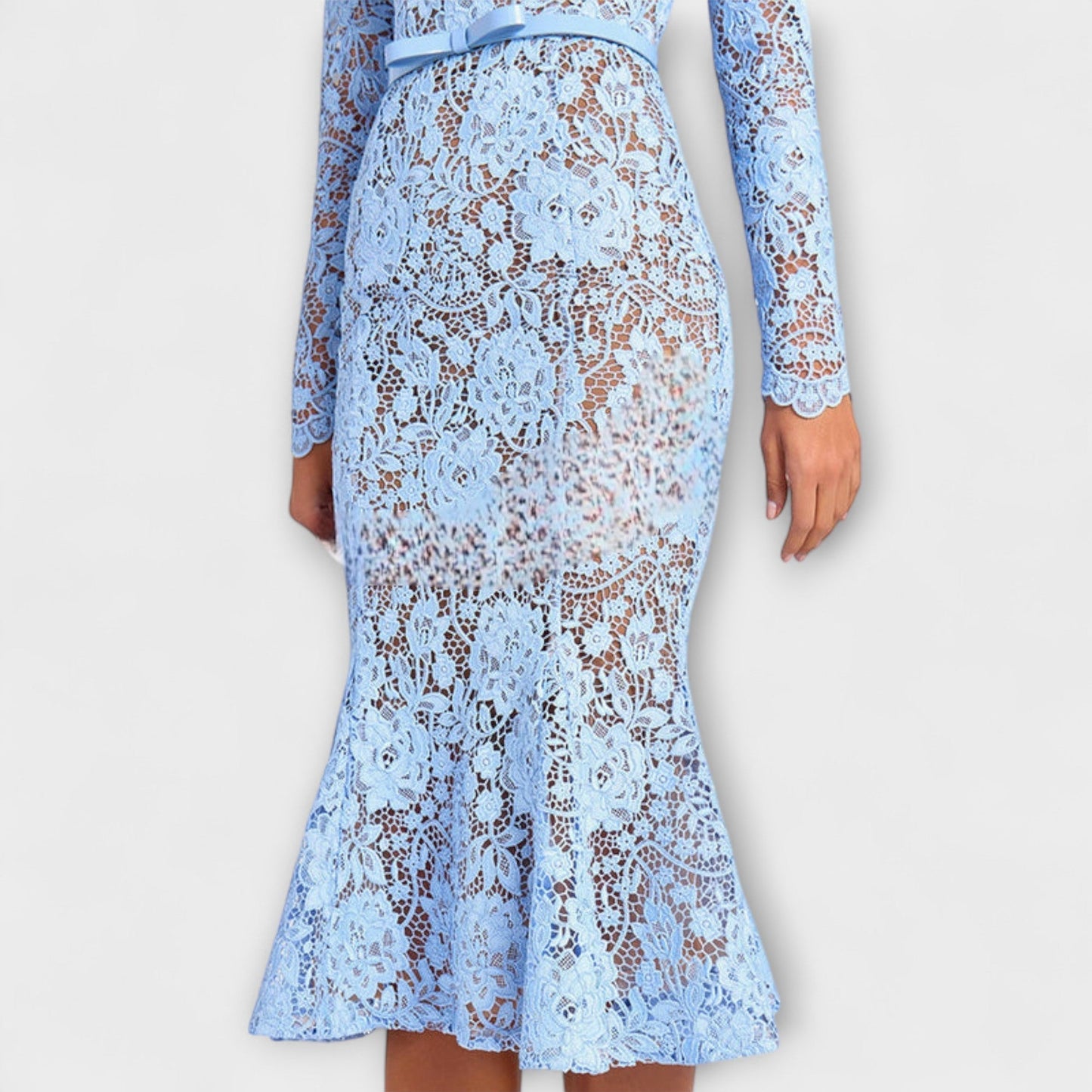 Freya - Elegantes Midi-Kleid aus floraler Spitze