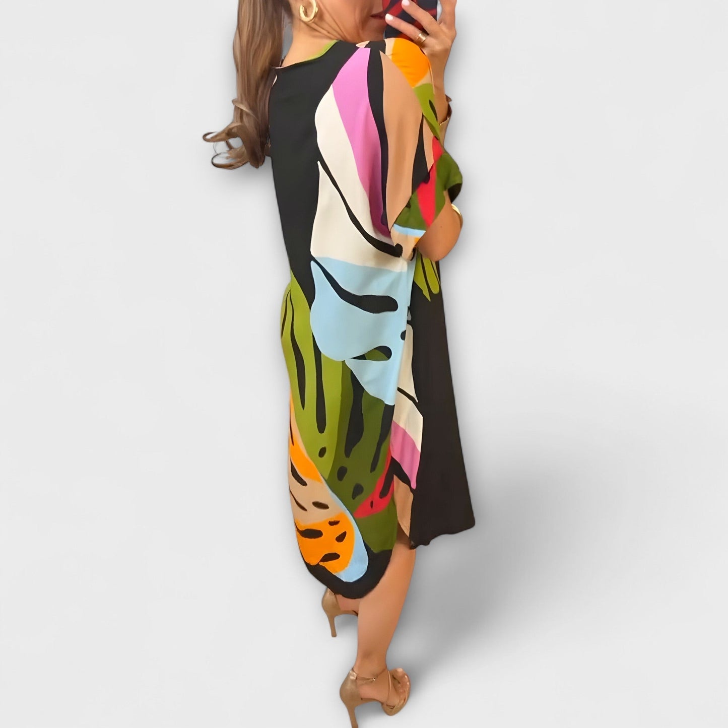Roos - Lässiges Kleid mit buntem Blattdruck