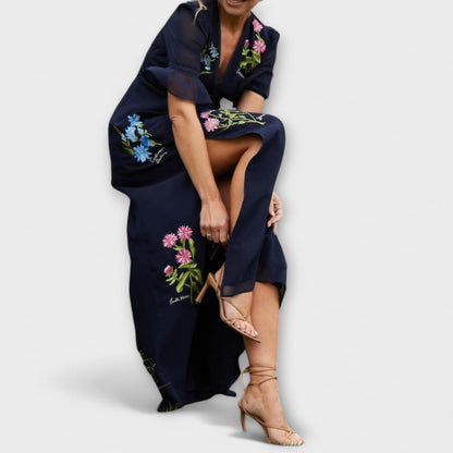 Beatrice - Elegantes Navy Blaues Kleid mit Floralstickerei