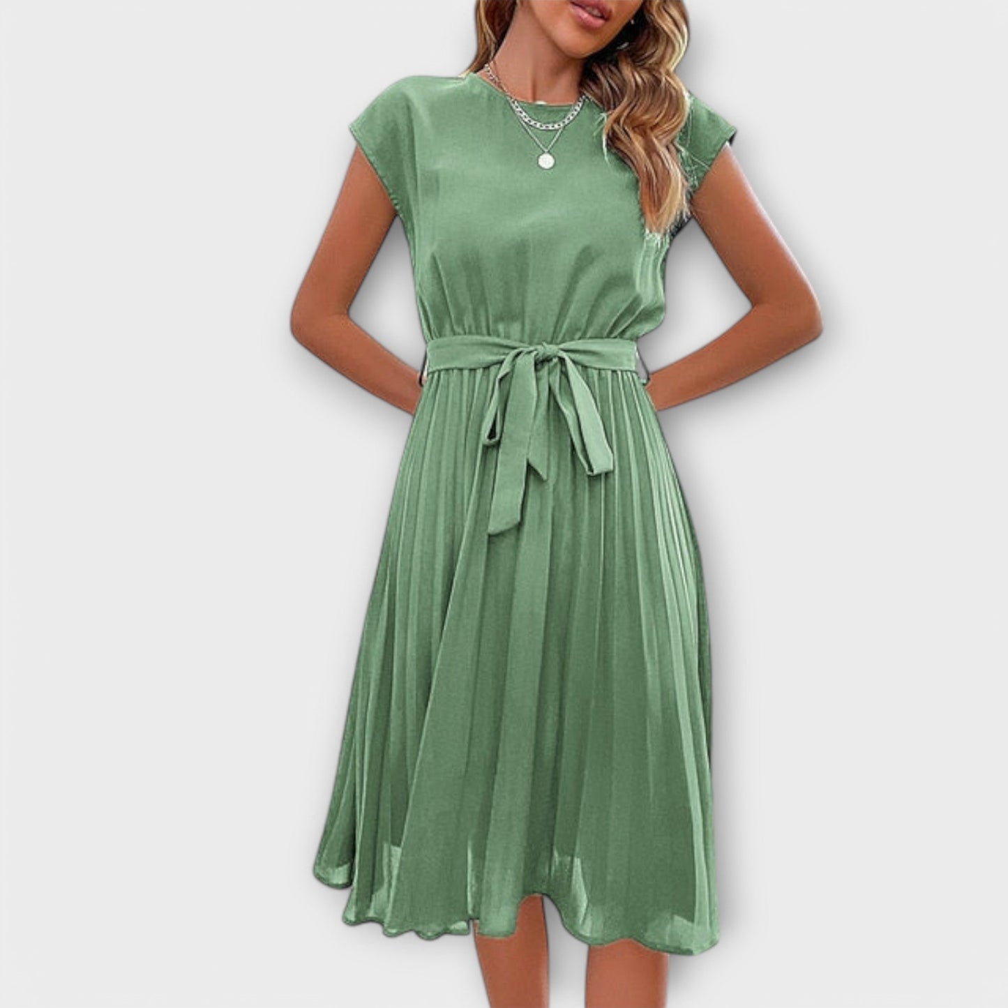 Claire - Kurzarm, Faltenwurf, Lässiges Midi-Kleid