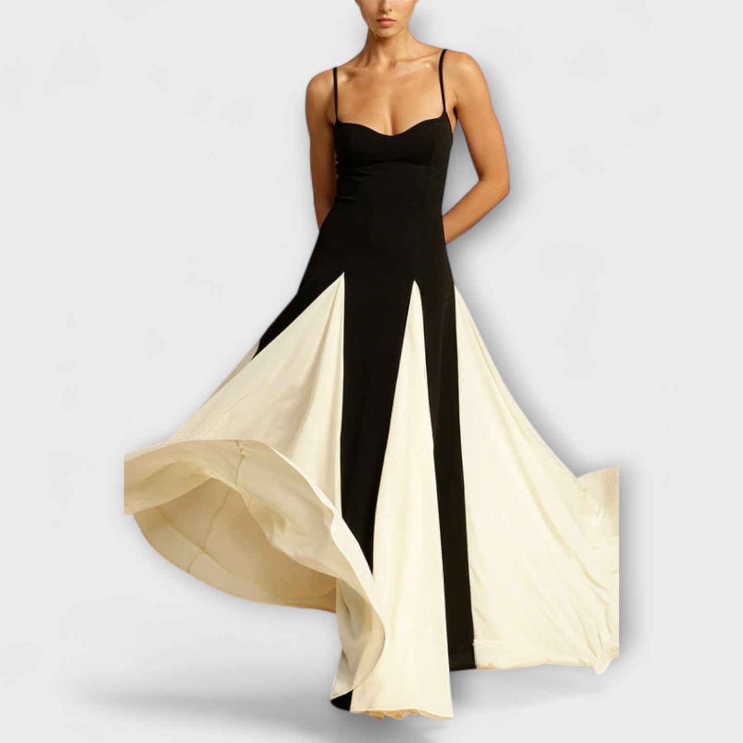 Ember - Klassisches Eleganz A-Linien Maxikleid mit Tüllpaneelen