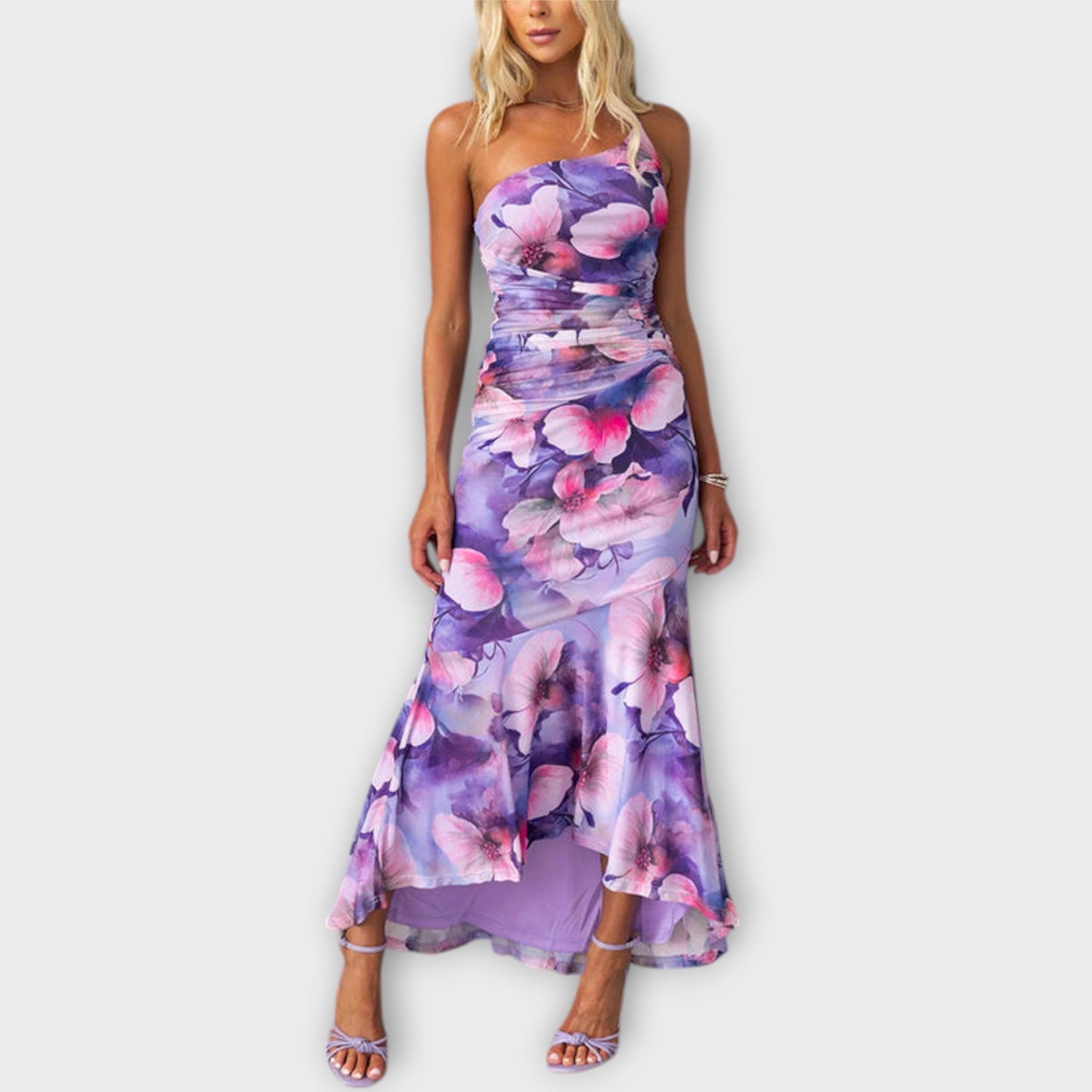 Pia - Maxikleid mit asymmetrischer Raffung